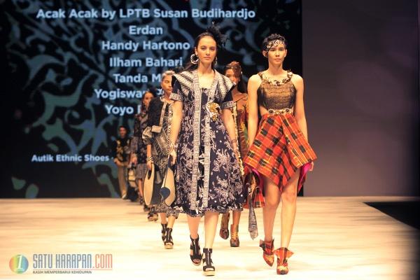 Fashion Show Wastra Batik Pagaralam